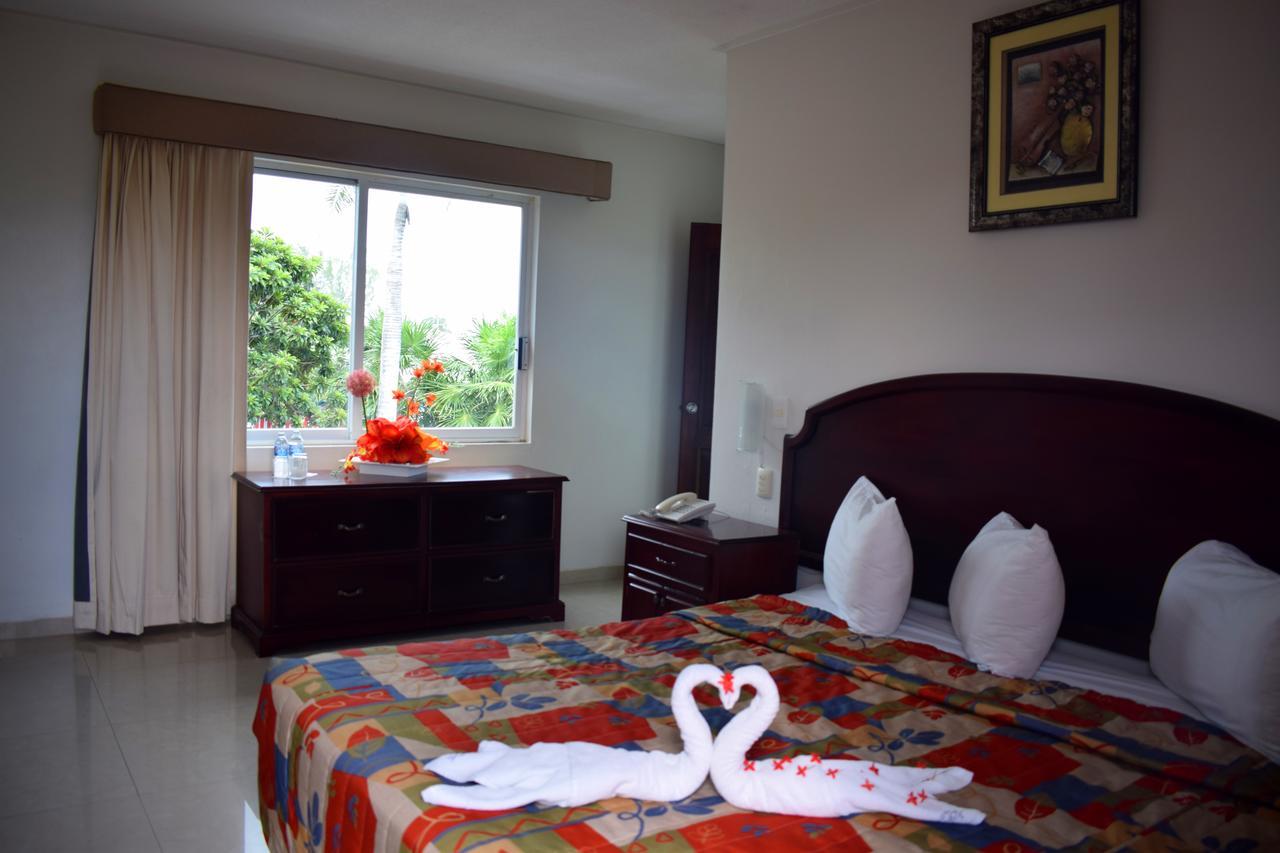 Hotel Principe Chetumal Exterior photo